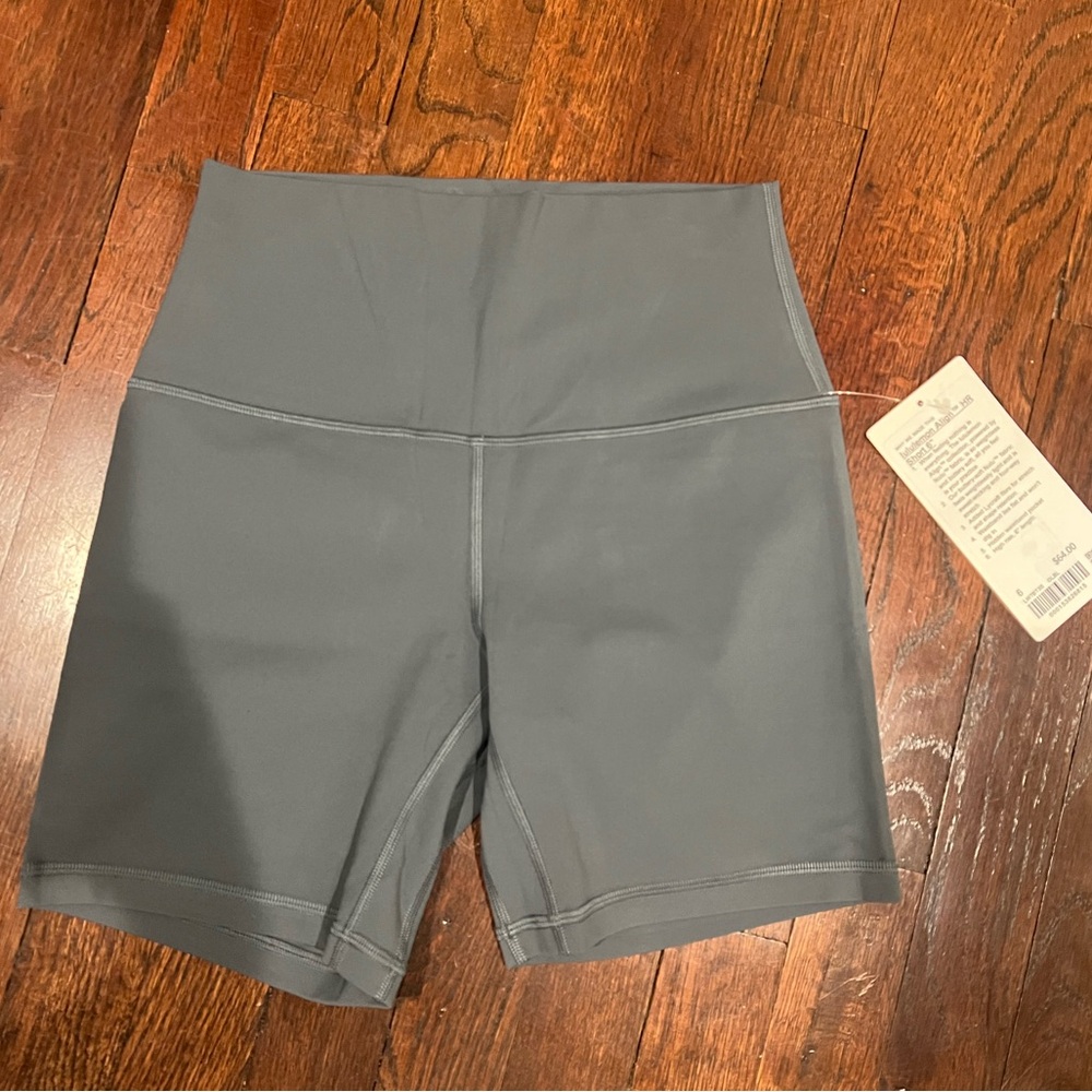 Lululemon align short 6”